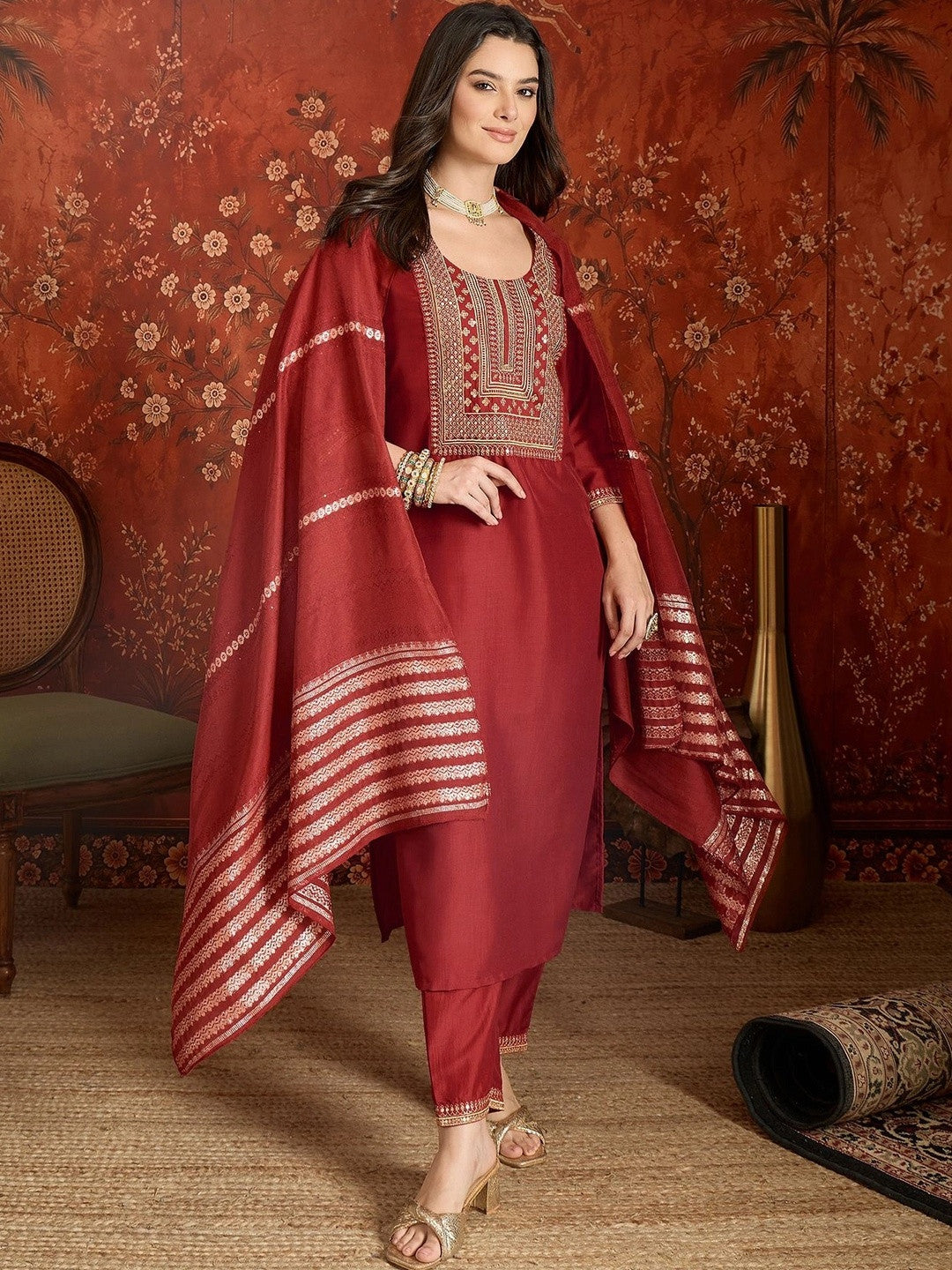 Women Ethnic Motifs Embroidered Regular Thread Work Kurta with Trousers & With Dupatta