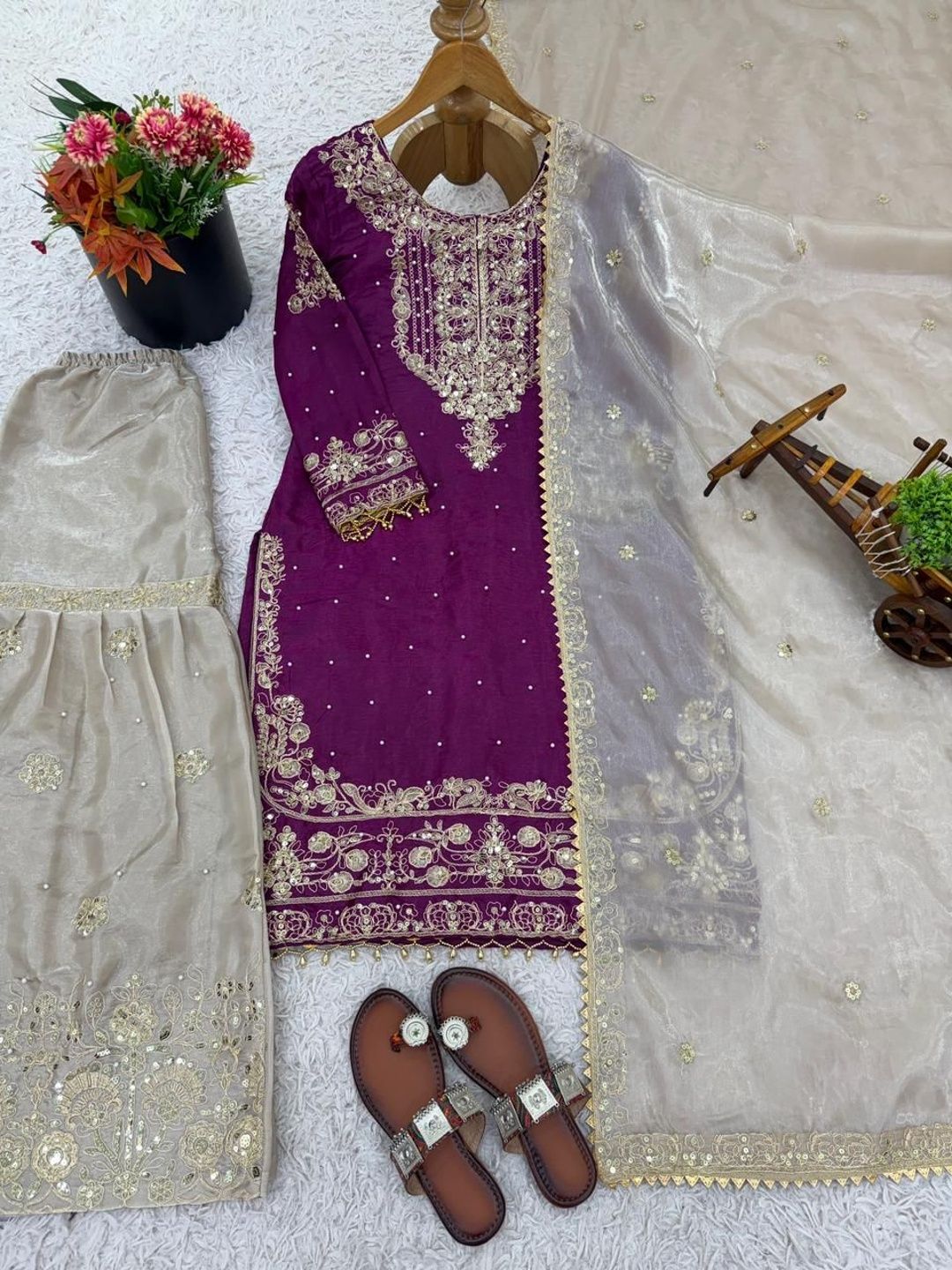 Dhiyona KL Women Ethnic Motifs Embroidered Regular Thread Work Kurta with Sharara & With Dupatta
