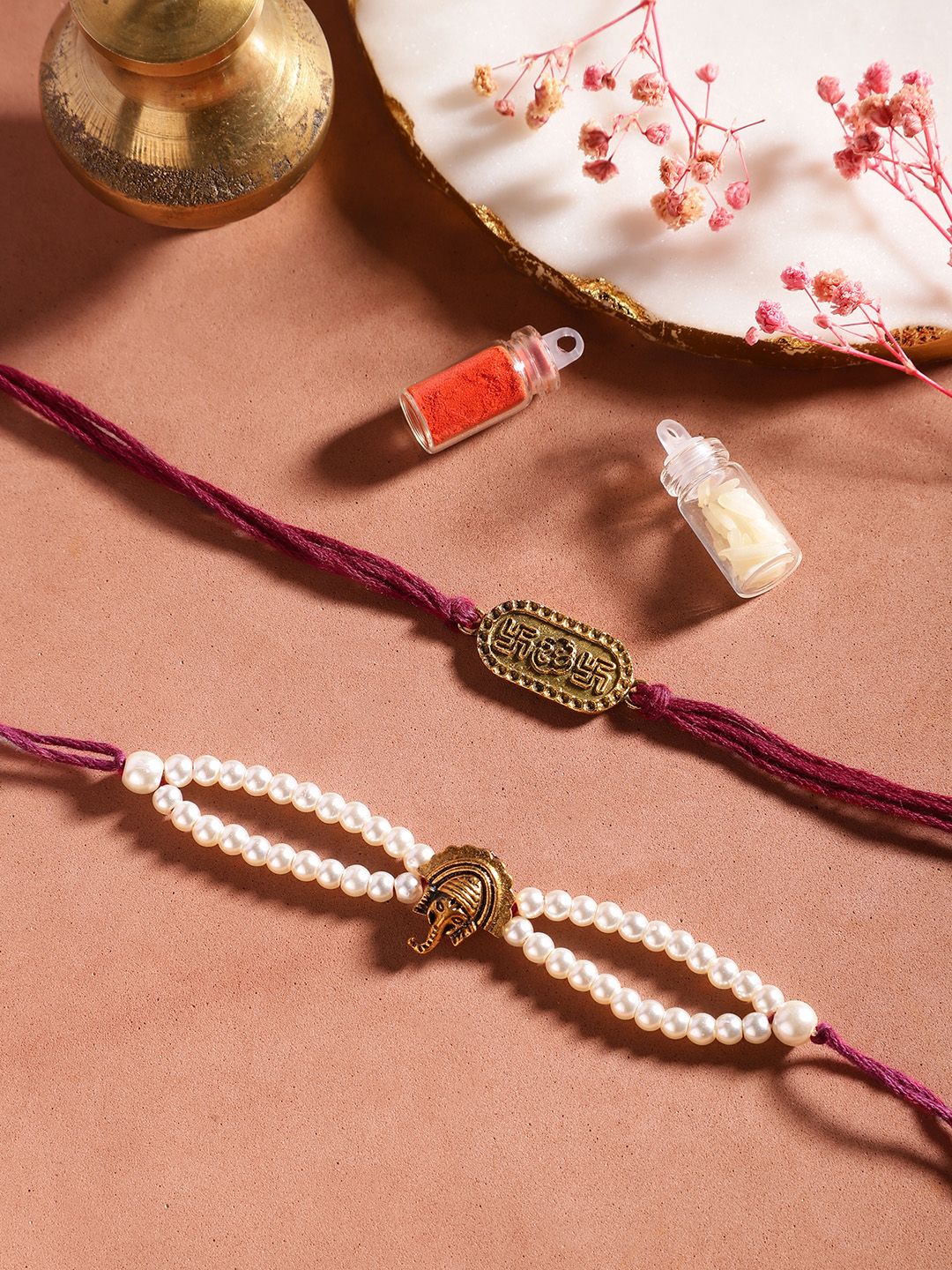 Dhiyona Unisex Set of 2 Beaded Bhai Bhabhi Rakhis With Roli & Chawal
