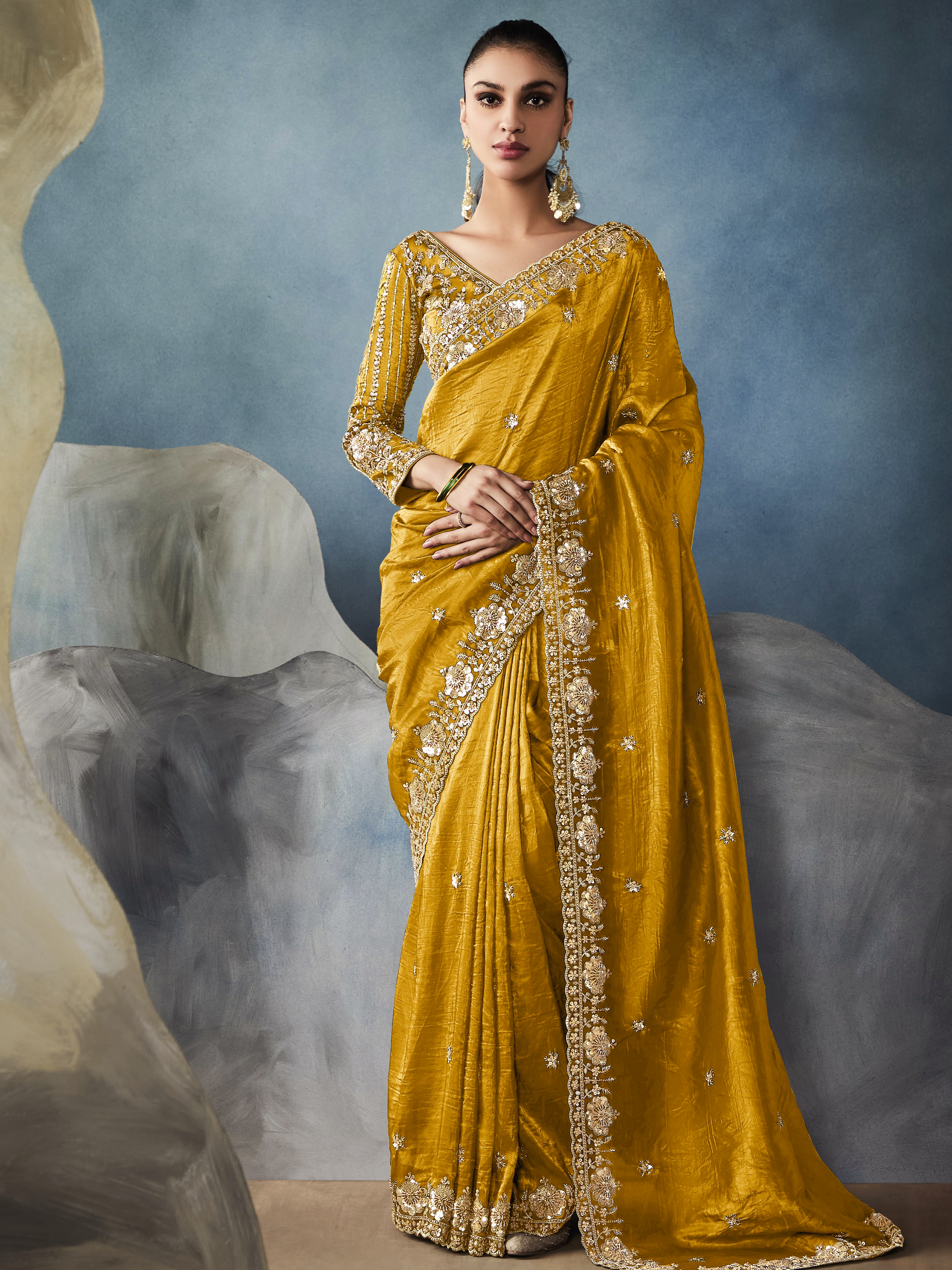 Dhiyona KM Women Tissue Embroidered Fancy Heavy Border Saree
