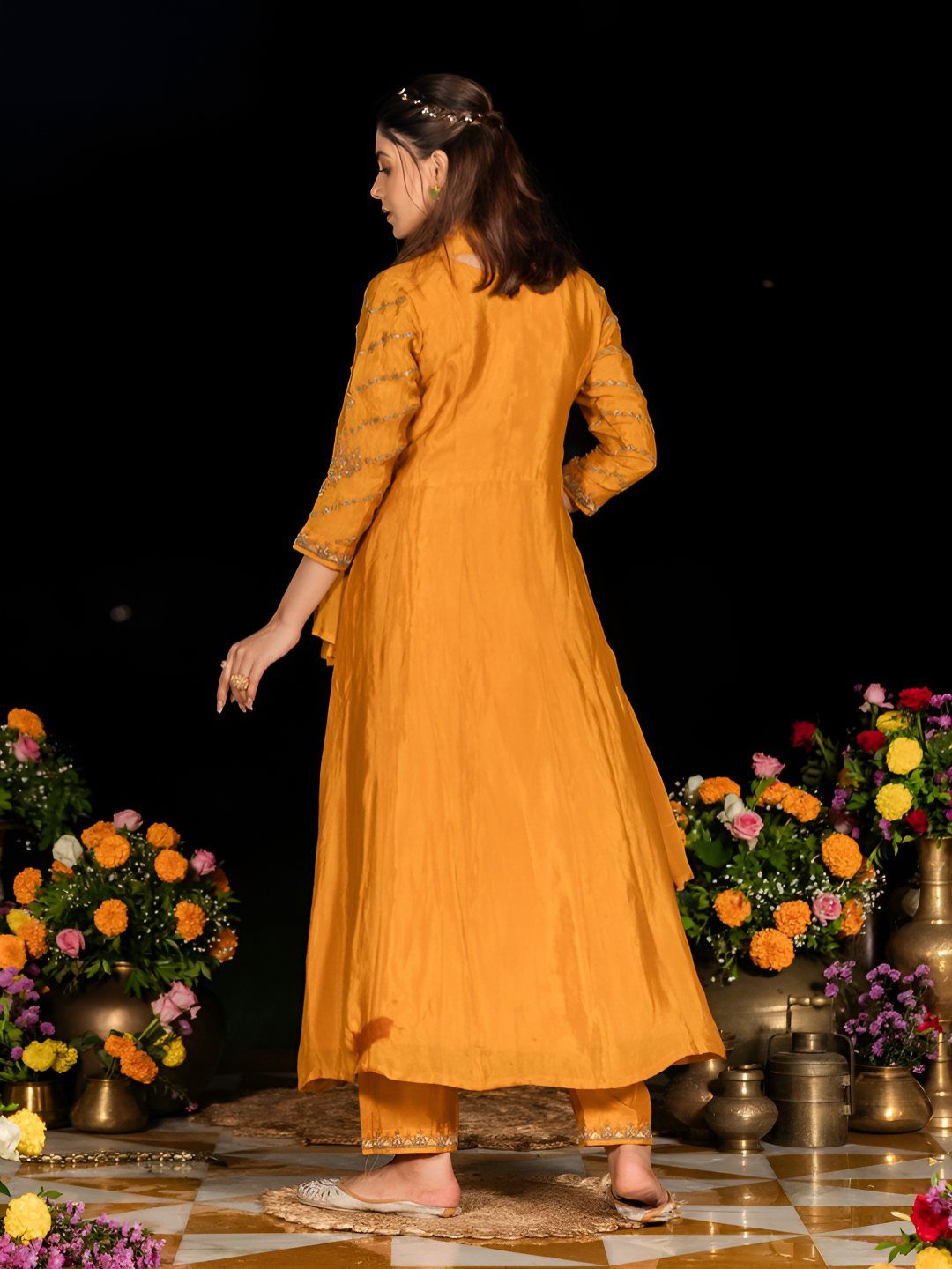 Dhiyona CH Ethnic Motifs Embroidered Zari Anarkali Kurta with Trousers & Dupatta