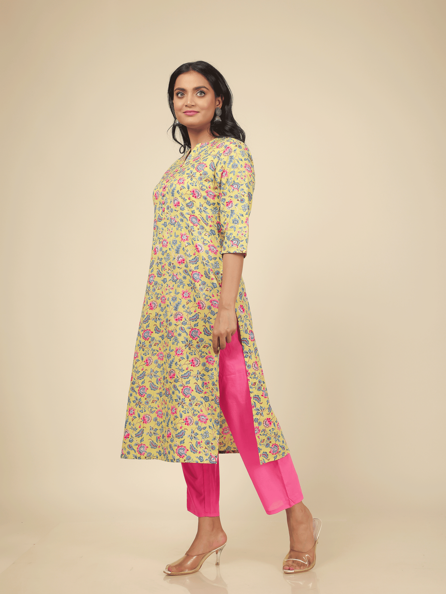 Women's Cotton Yellow Straight Kurta Set