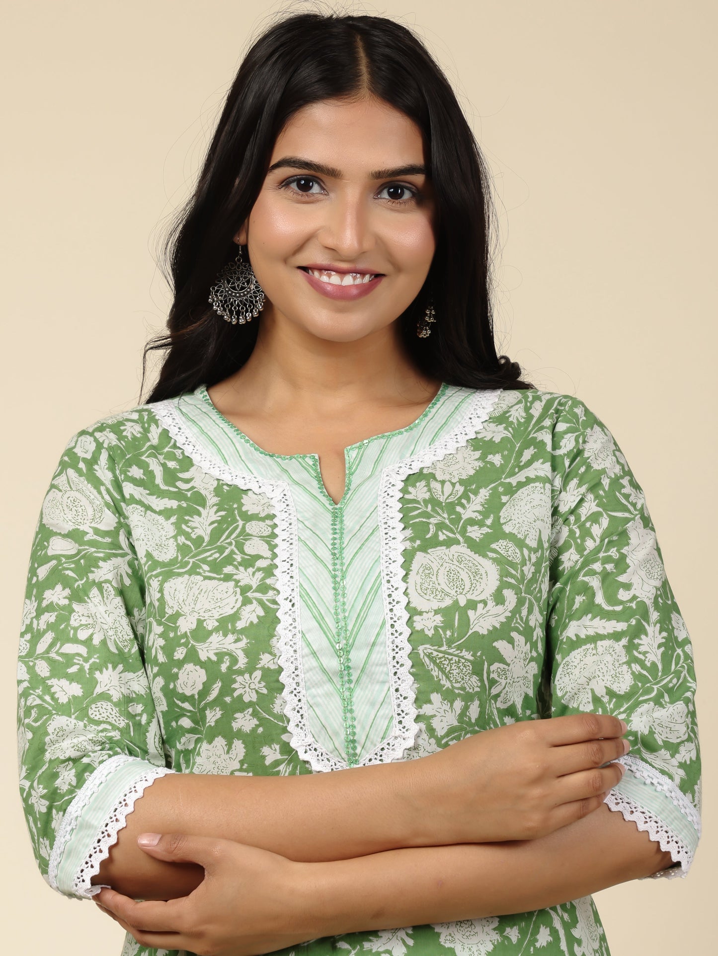 Women's Cotton Green Straight Kurta Set