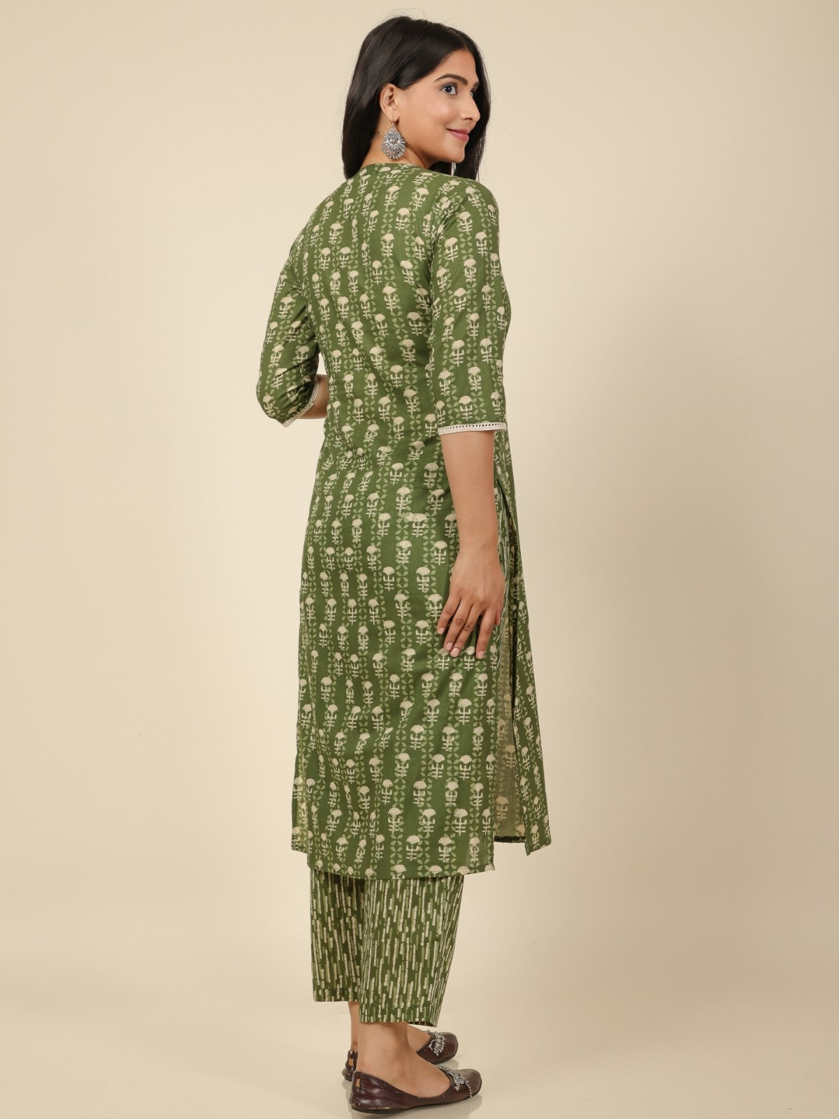 Women's Cotton Green Straight Kurta Set
