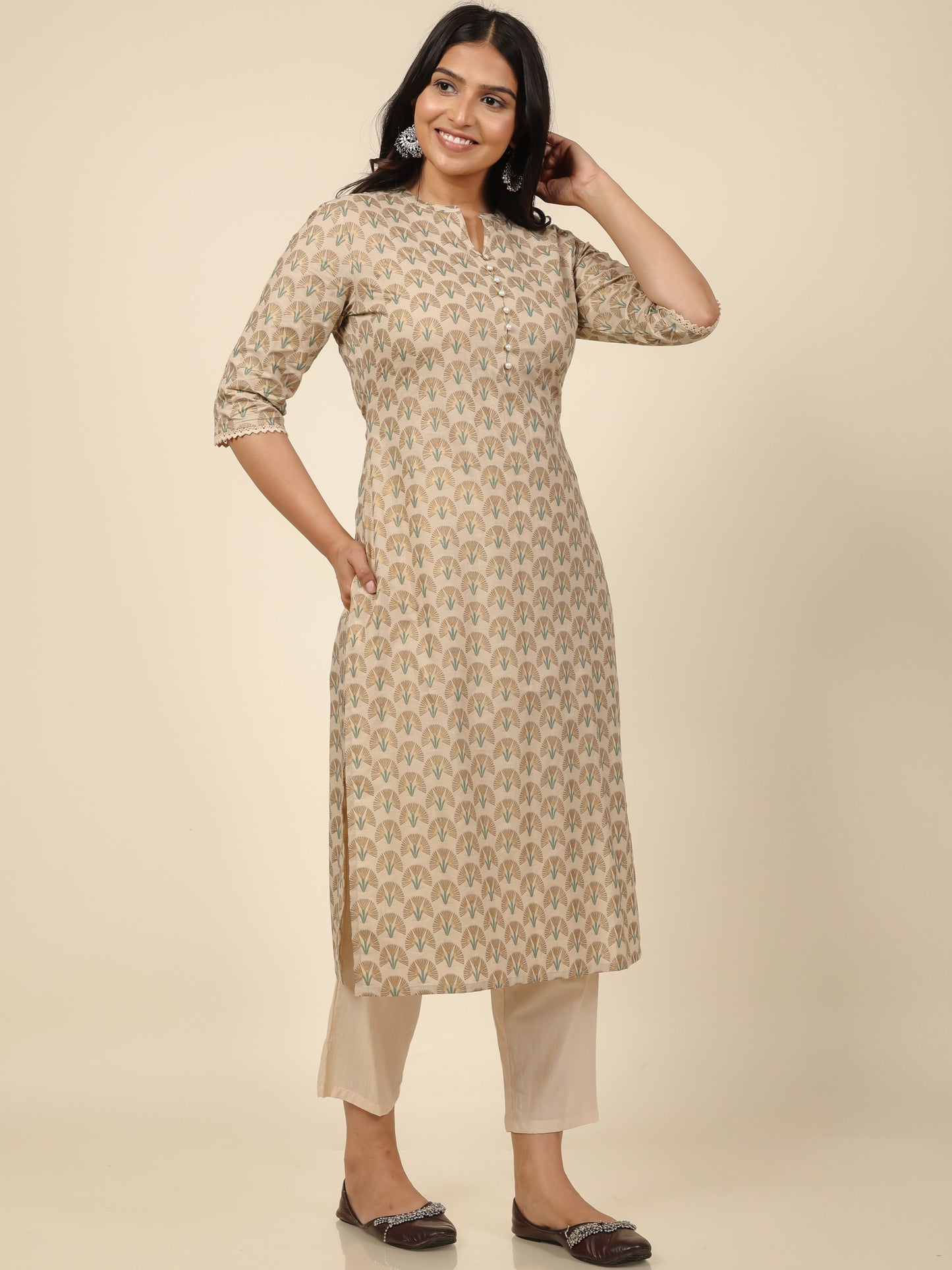 Women's Cotton Off White Straight Kurta