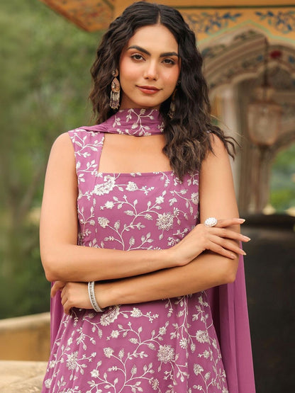 Dhiyona KL Women Ethnic Motifs Embroidered Regular Thread Work Kurti with Sharara & With Dupatta