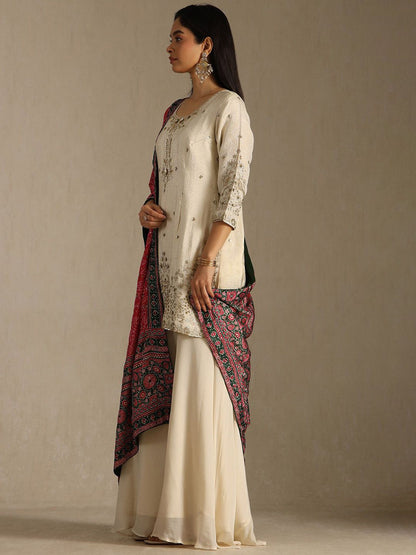 Dhiyona SO Women's Women Embroidered Regular Sequinned Kurta with Palazzos & Dupatta