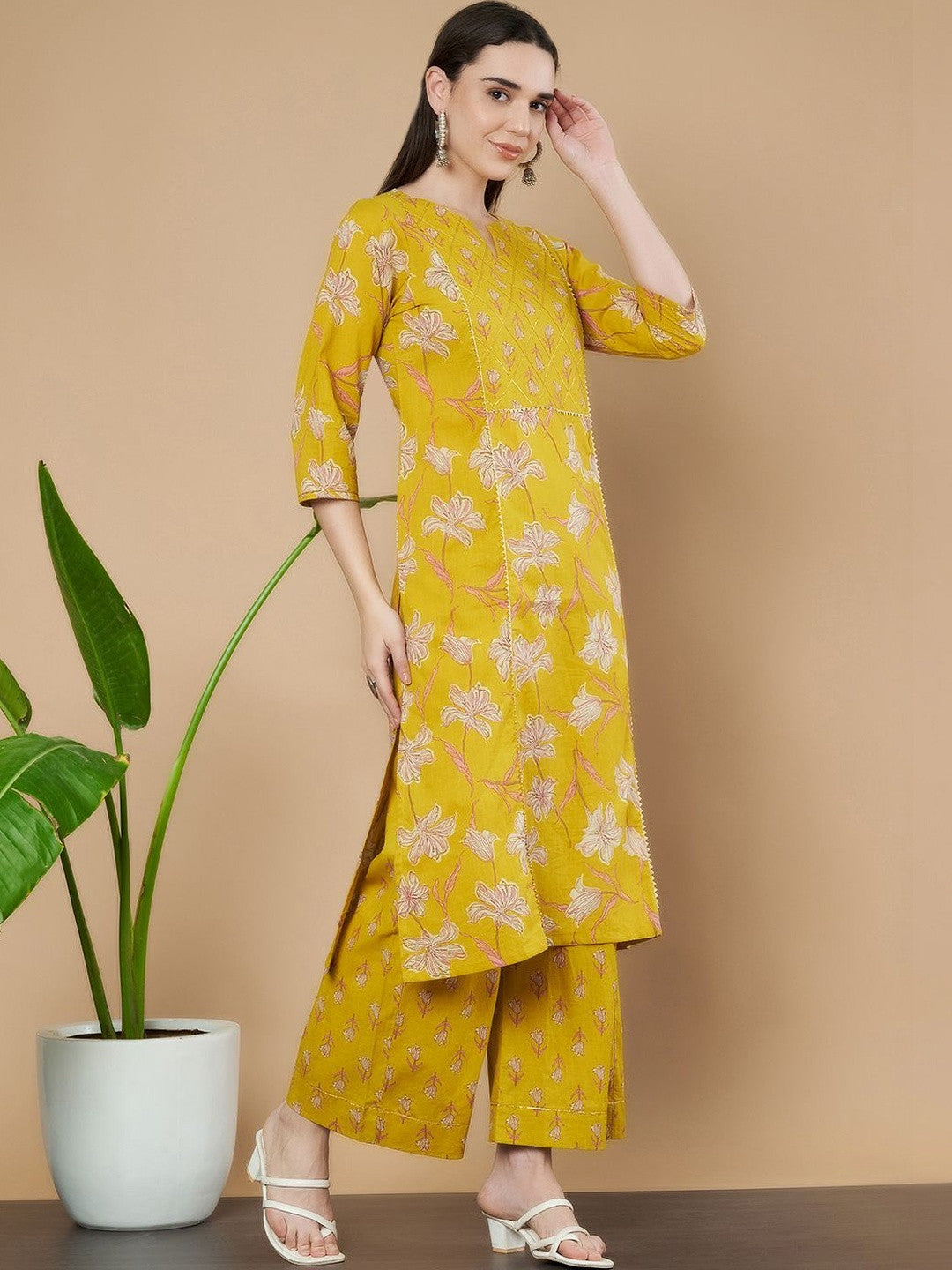 Women Floral Printed Regular Pure Cotton Kurta with Palazzos