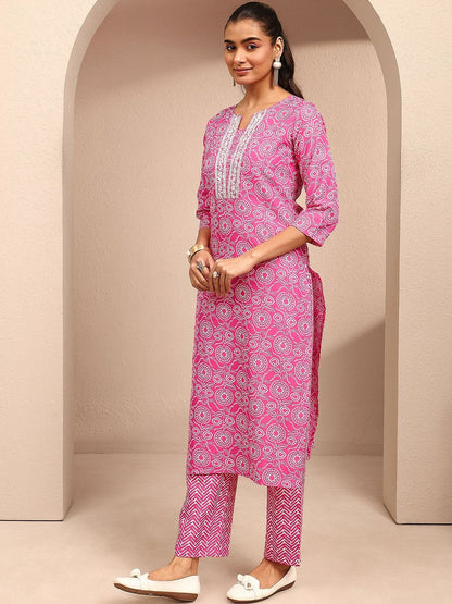 Women Ethnic Motifs Printed Regular Thread Work Kurta with Trousers & With Dupatta