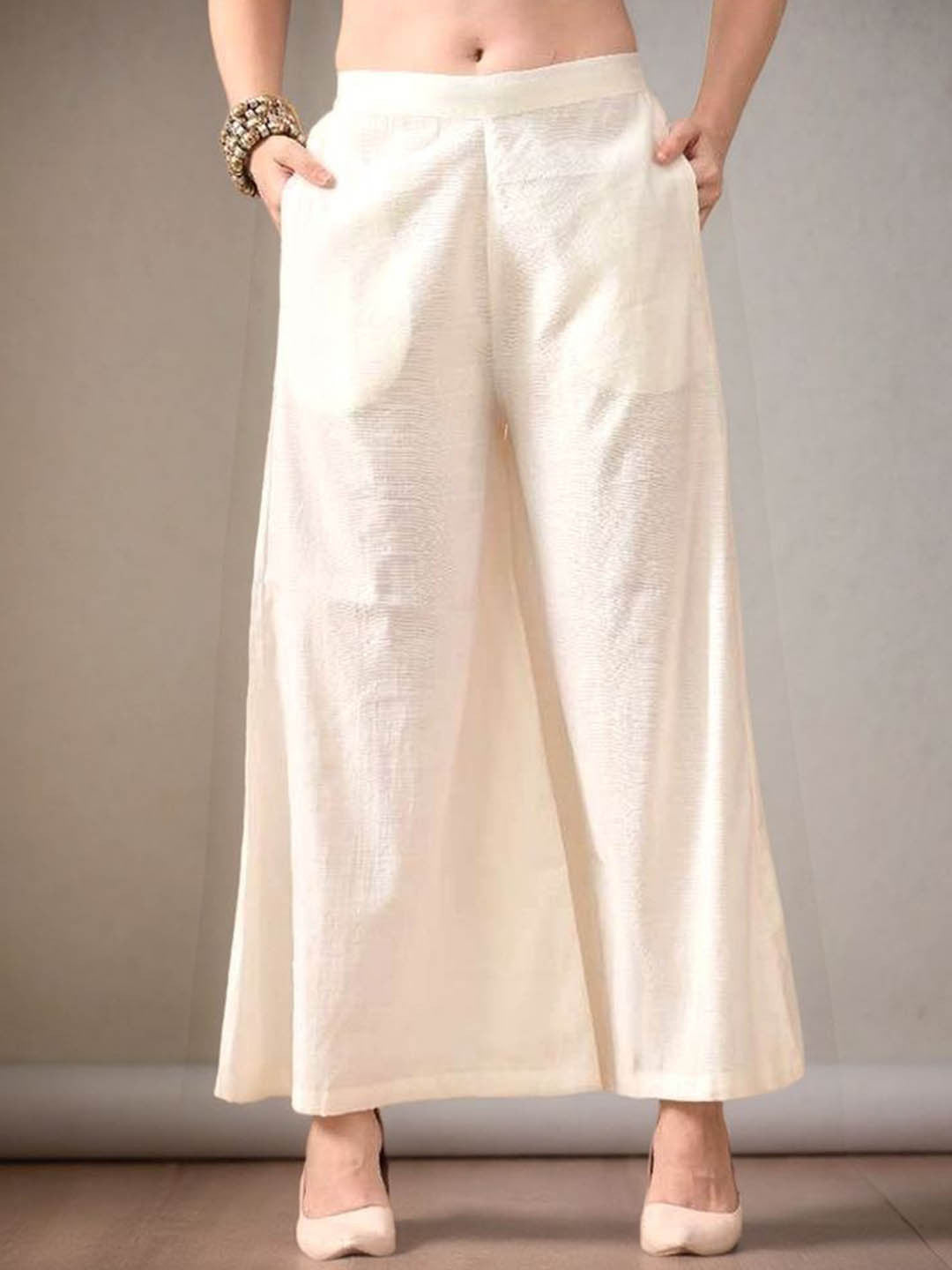 Mandarin Collar Sleeveless Gotta Patti Straight Kurta With Palazzo