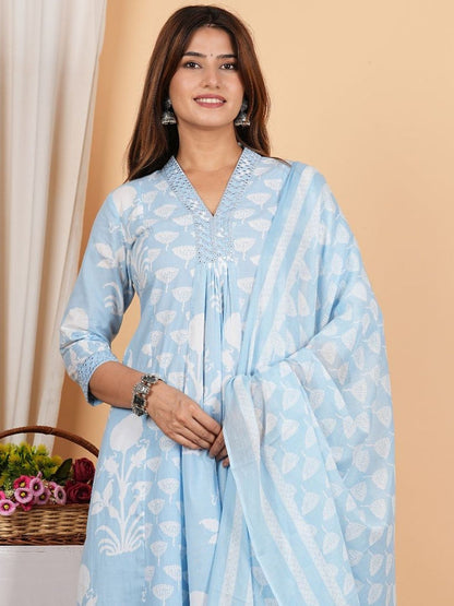 Dhiyona KL Ethnic Motifs Printed V-Neck Kurta With Trousers & Dupatta