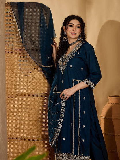 Women Ethnic Motifs Printed Kurta with Trousers & Dupatta