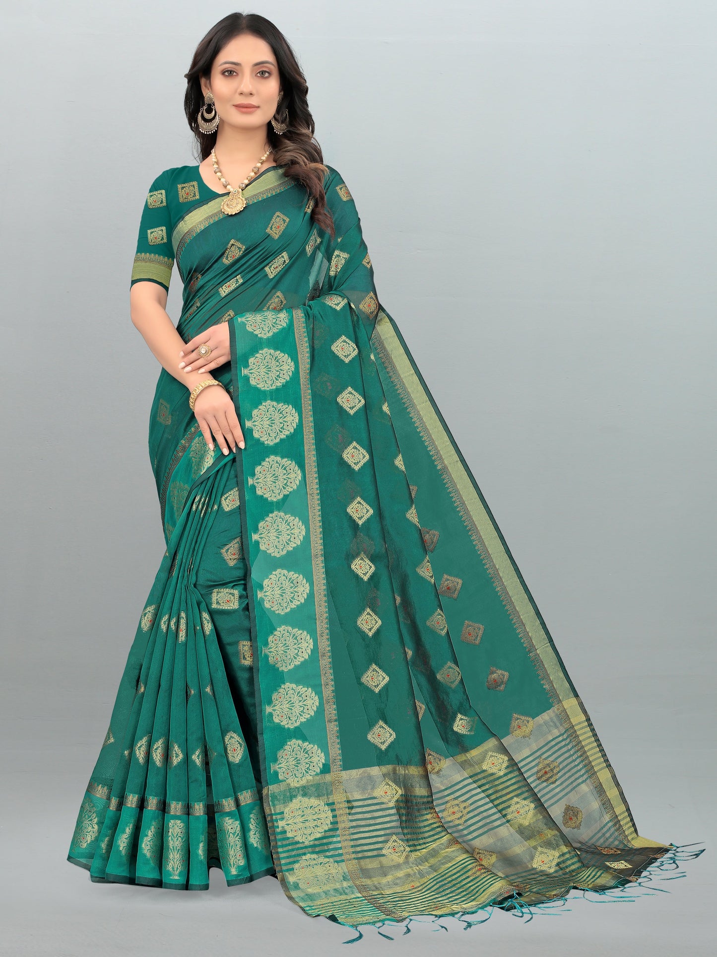 Dhiyona GR Women's Aksaya Spring Green Organza Saree