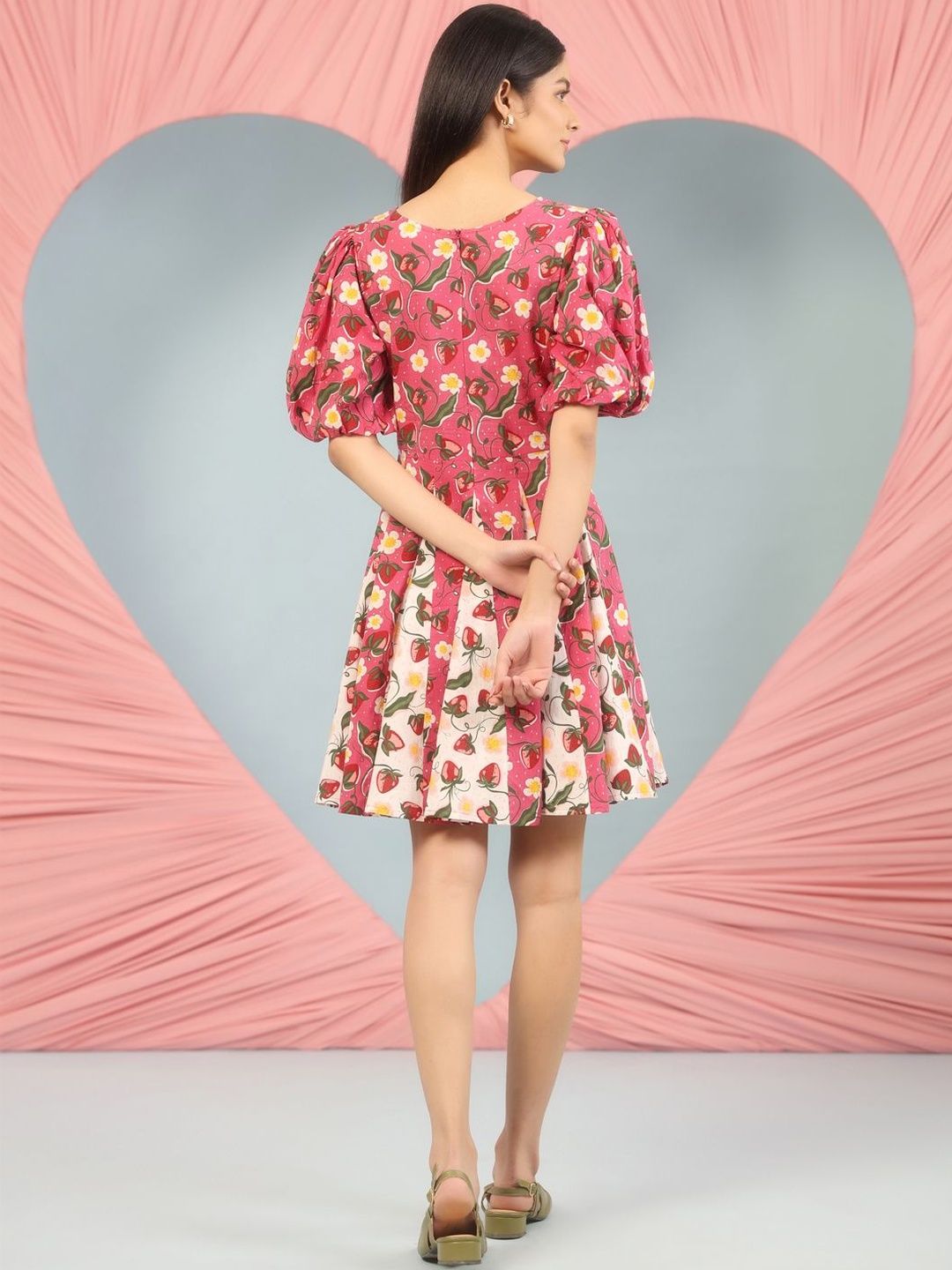 Dhiyona AY Women's Floral Print Puff Sleeve Fit & Flare Mini Dress