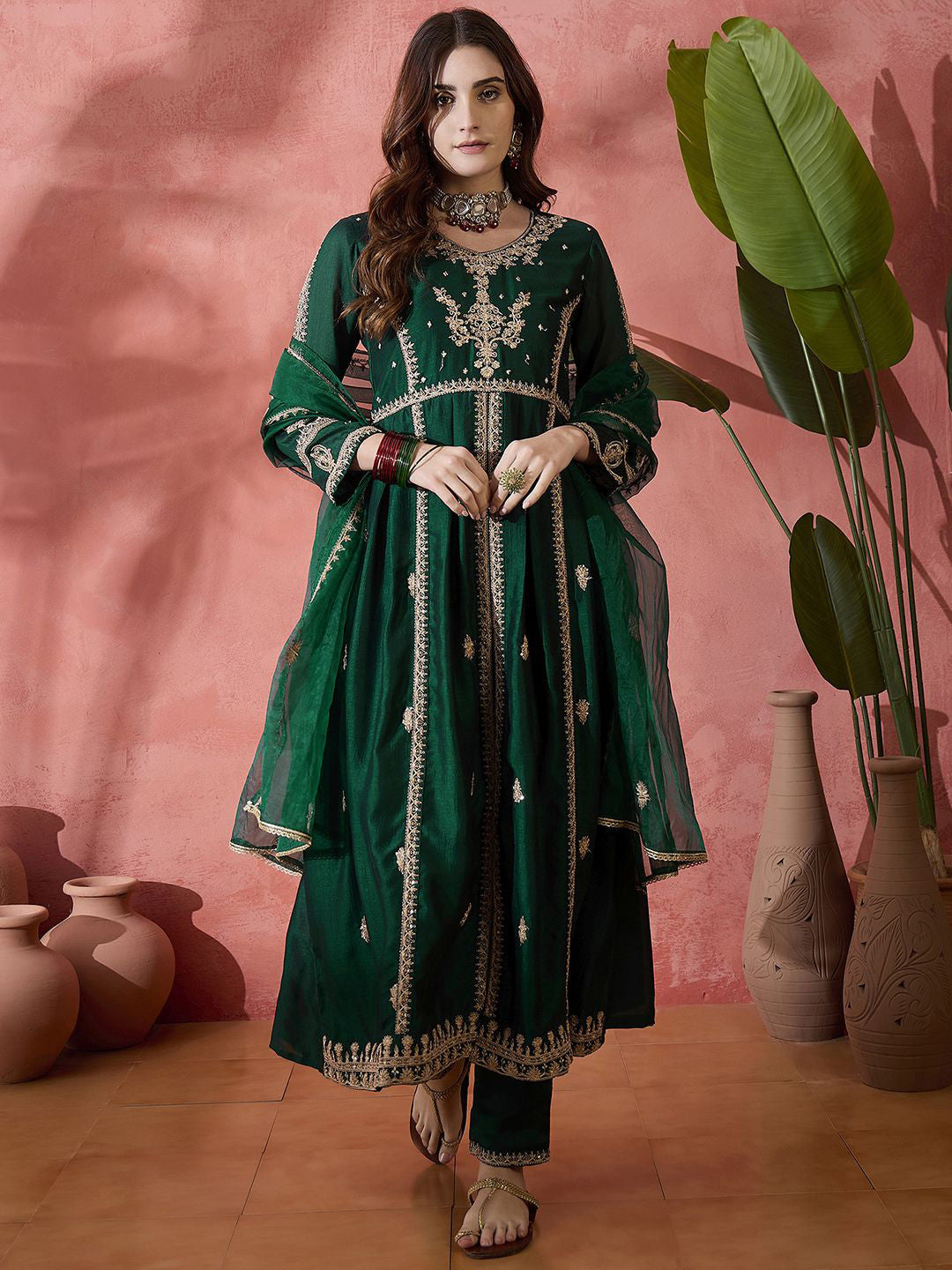 Dhiyona SN Embroidered Sequence Zari Kurta Trousers with Dupatta