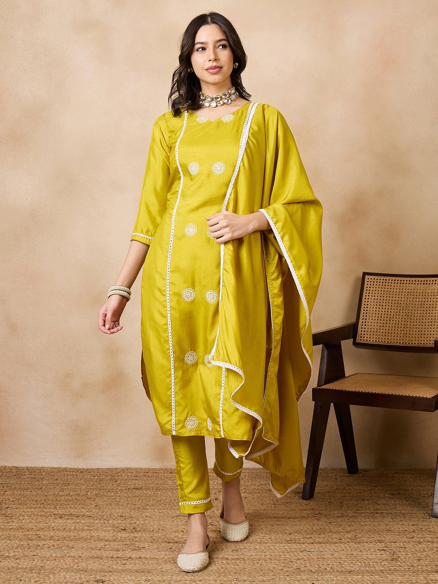 Dhiyona RV Women's Sequin Embroidery Straight Side Slit Kurta Set With Dupatta