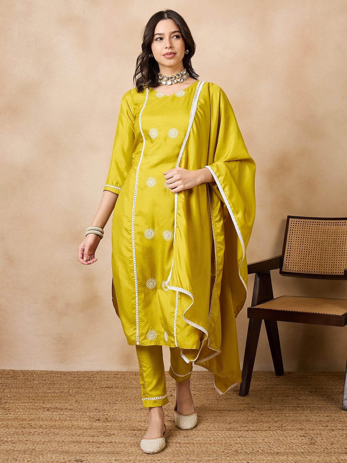 Dhiyona RV Women's Sequin Embroidery Straight Side Slit Kurta Set With Dupatta