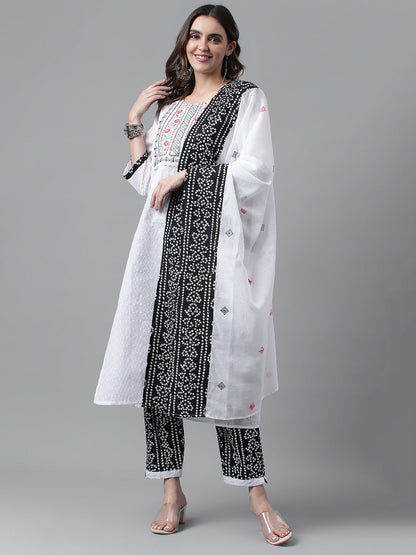 Dhiyona RV Women's Cotton Fabric Embroidered Kurta Set With  Dupatta