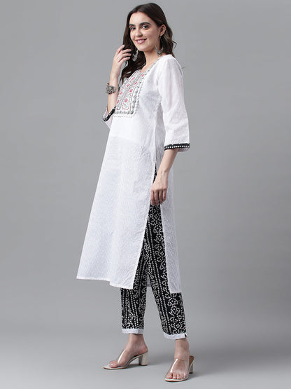 Dhiyona RV Women's Cotton Fabric Embroidered Kurta Set With  Dupatta
