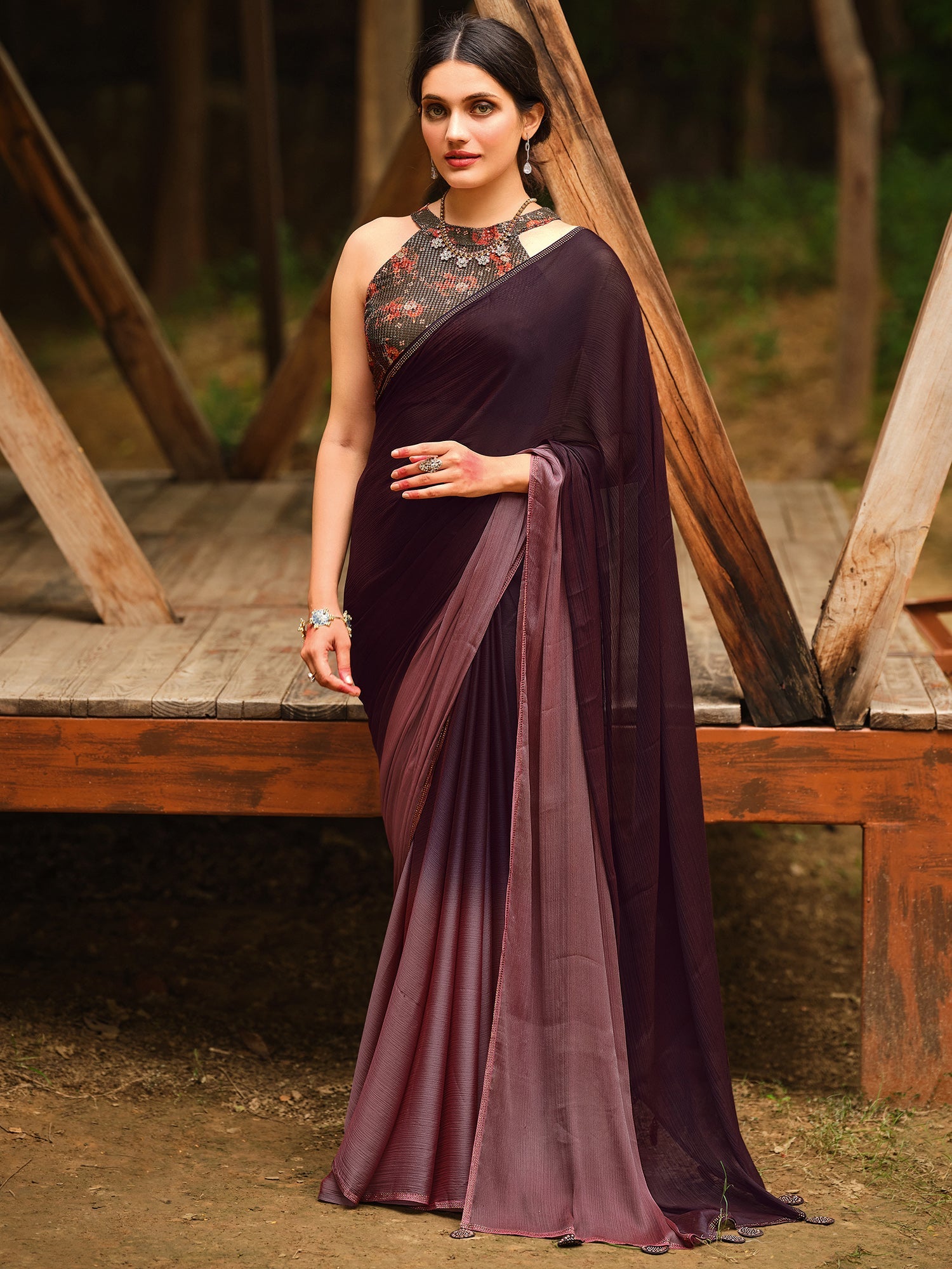 Women's Chiffon Purple Embellished Celebrity Saree With Blouse Piece