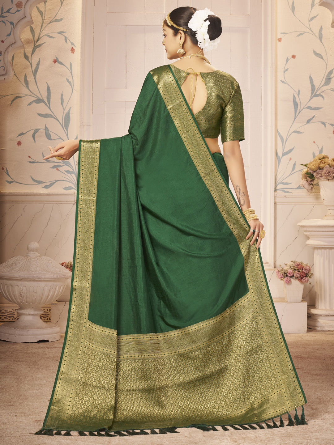 Women's Nylon Green Woven Design Designer Saree With Blouse Piece