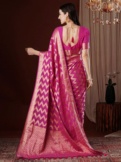 Women's Georgette Pink Woven Design Designer Saree With Blouse Piece