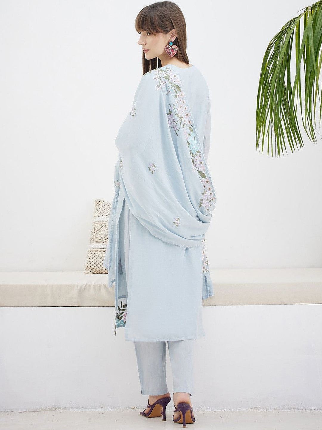 Floral Embroidered Thread Work Pure Cotton Kurta & Trousers With Dupatta