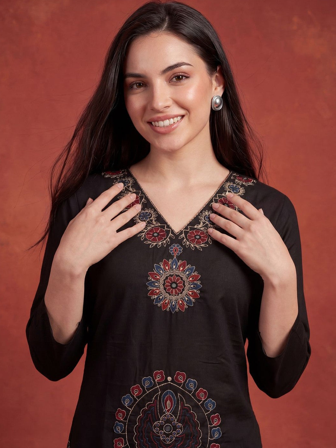 Women Ethnic Motifs Printed Regular Thread Work Pure Cotton Kurta with Trousers & With Dupatta