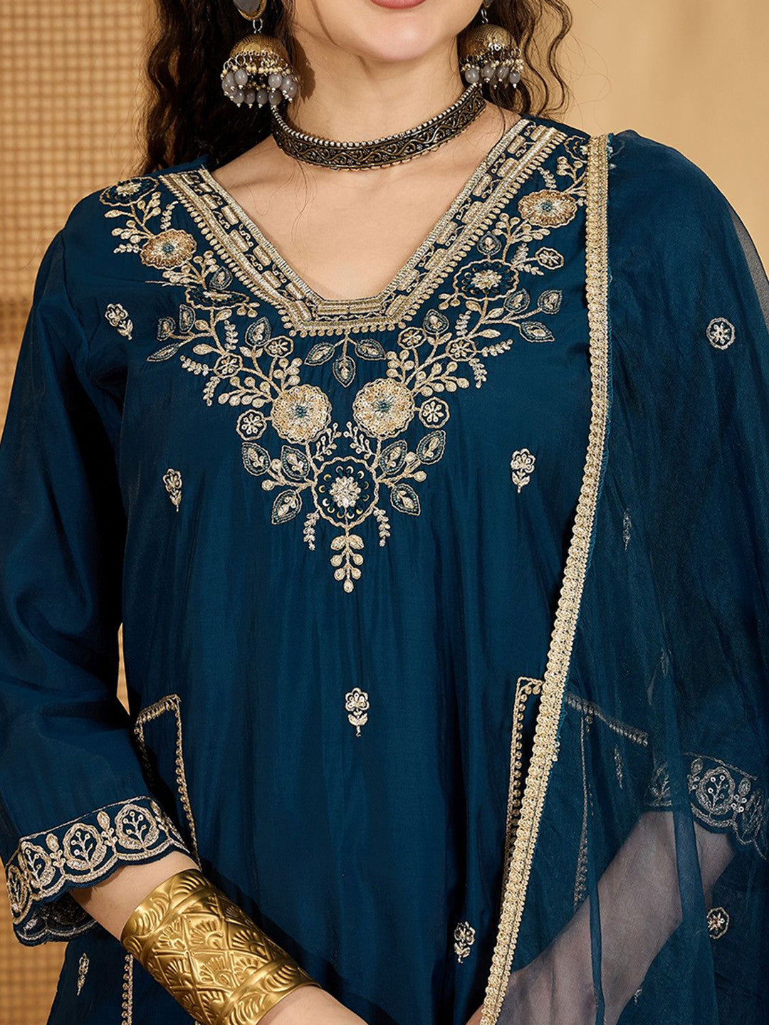 Women Ethnic Motifs Printed Kurta with Trousers & Dupatta