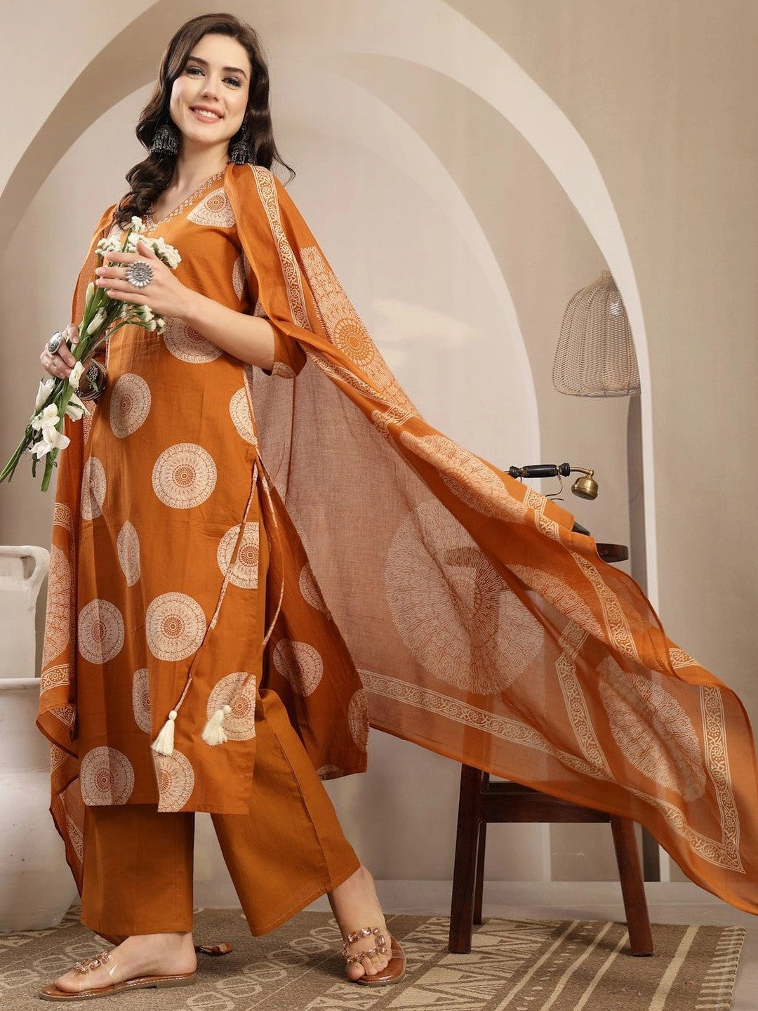 Women Printed Regular Kurta with Palazzos & With Dupatta