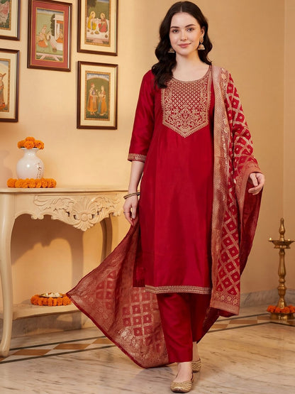 Women Ethnic Motifs Embroidered Regular Thread Work Kurta with Trousers & With Dupatta
