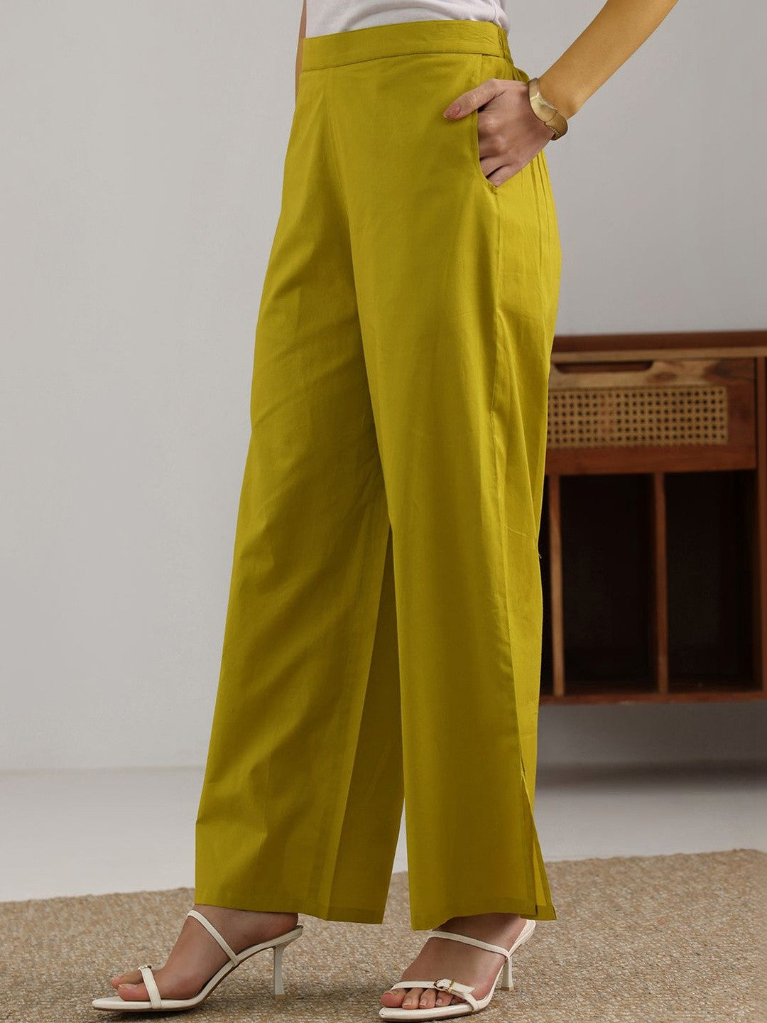 Women Ethnic Motifs Regular Kurta with Palazzos & With Dupatta