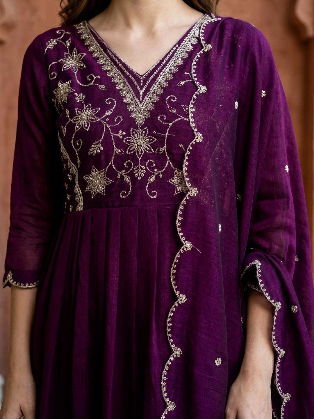Women Ethnic Motifs Embroidered Empire Thread Work Kurta with Trousers & With Dupatta