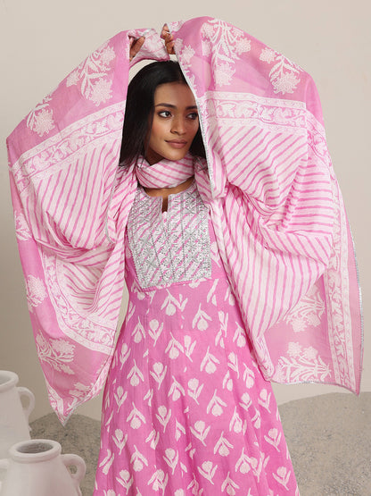 Women Ethnic Motifs Printed Panelled Thread Work Kurta with Churidar & With Dupatta