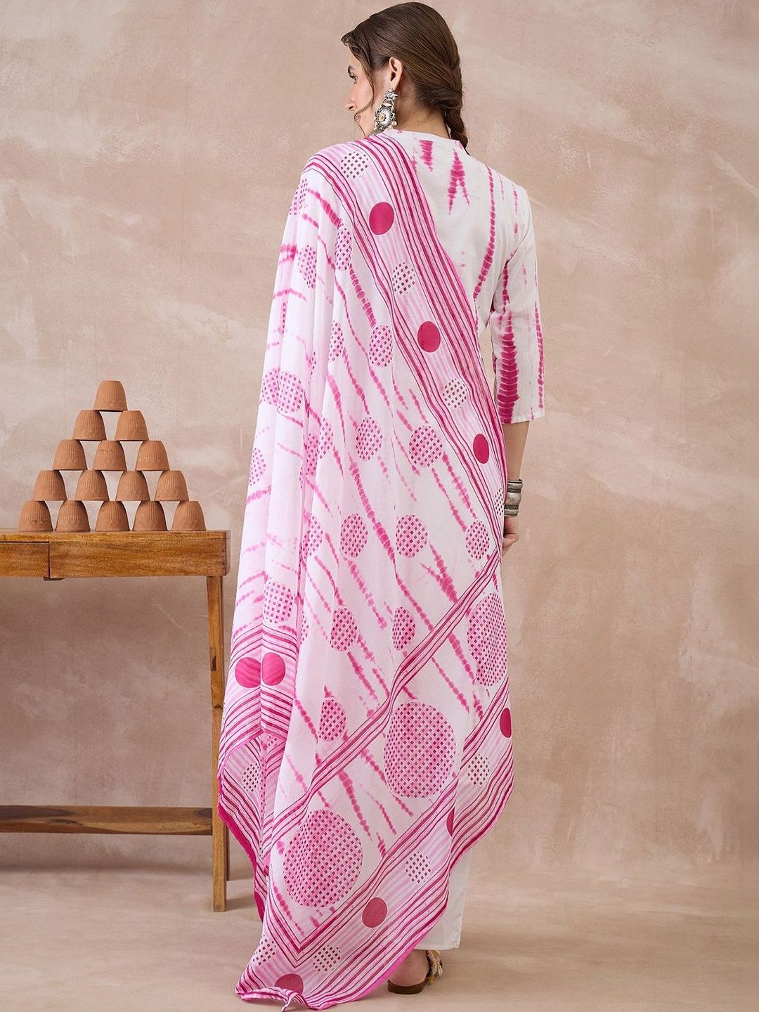 Women Dyed Regular Pure Cotton Kurta with Trousers & With Dupatta
