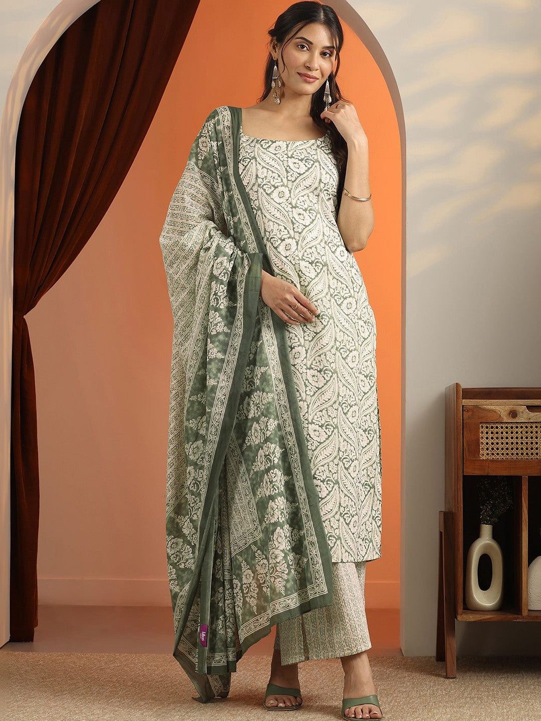 Women Ethnic Motifs Printed Regular Kurta with Palazzos & With Dupatta