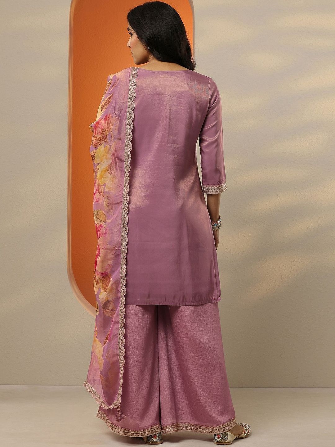 Dhiyona LL Women Floral Embroidered Regular Thread Work Kurta with Palazzos & With Dupatta
