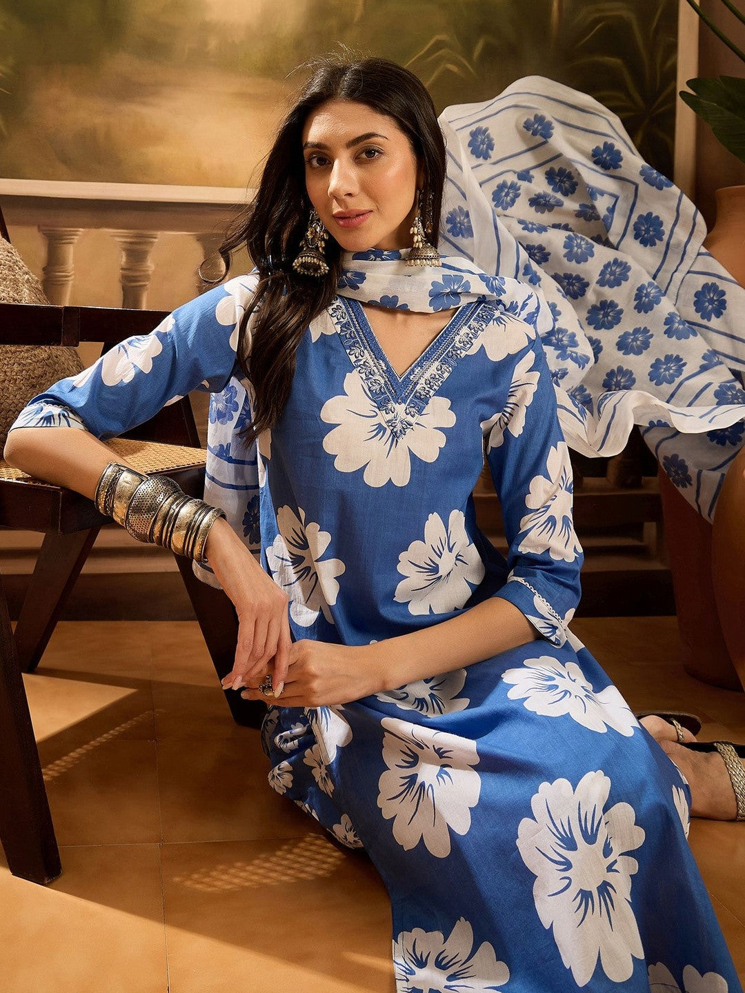 Printed Pure Cotton V-Neck Kurta & Trousers Kurta Set