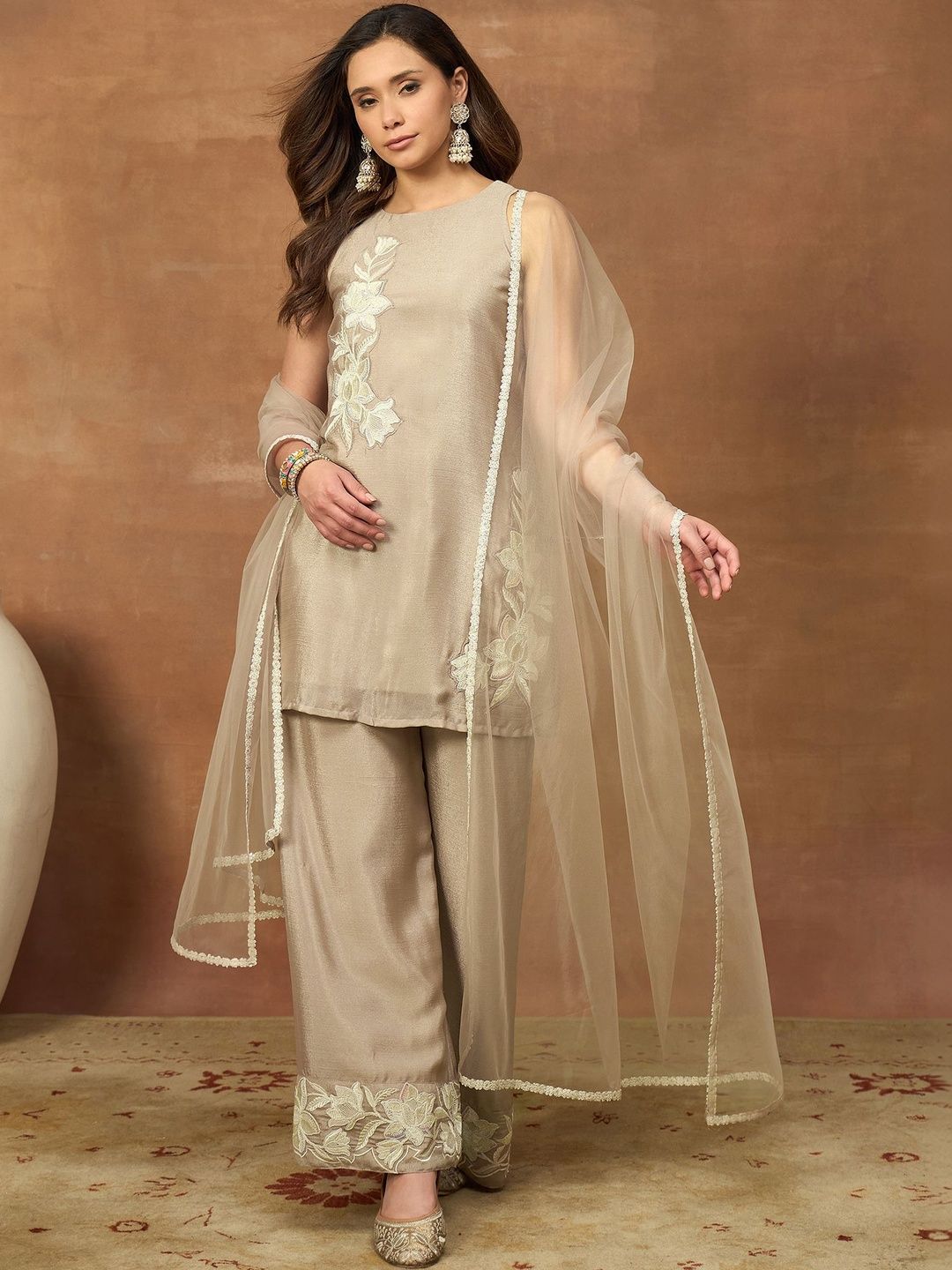 Dhiyona IN Women Floral Embroidered Regular Thread Work Kurta with Palazzos & With Dupatta