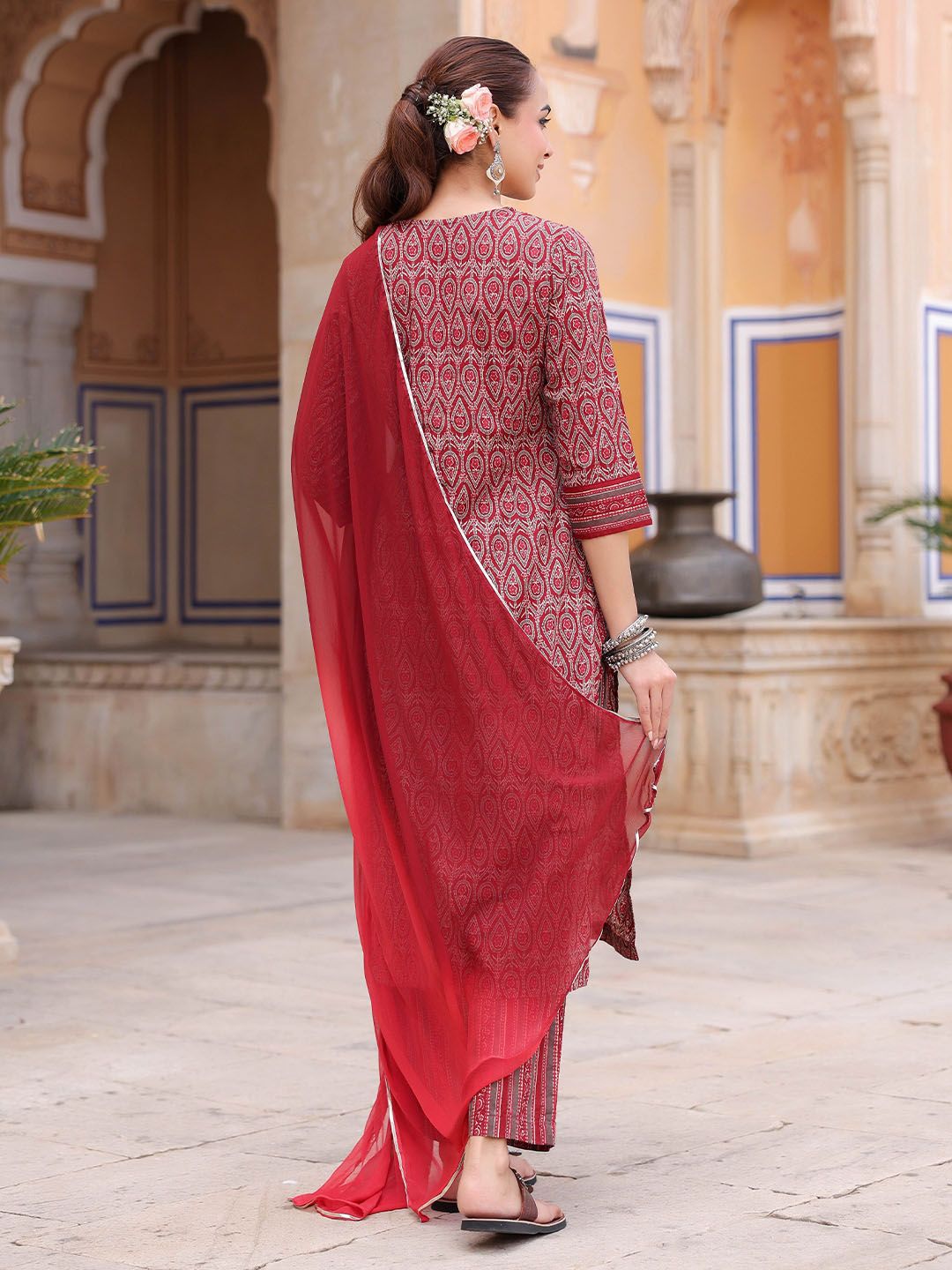 Dhiyona RR Women's Ethnic Motifs Printed Regular Pure Cotton Kurta with Trousers & With Dupatta