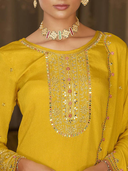 Dhiyona CH Women Ethnic Motifs Embroidered Regular Mirror Work Kurta with Palazzos & With Dupatta