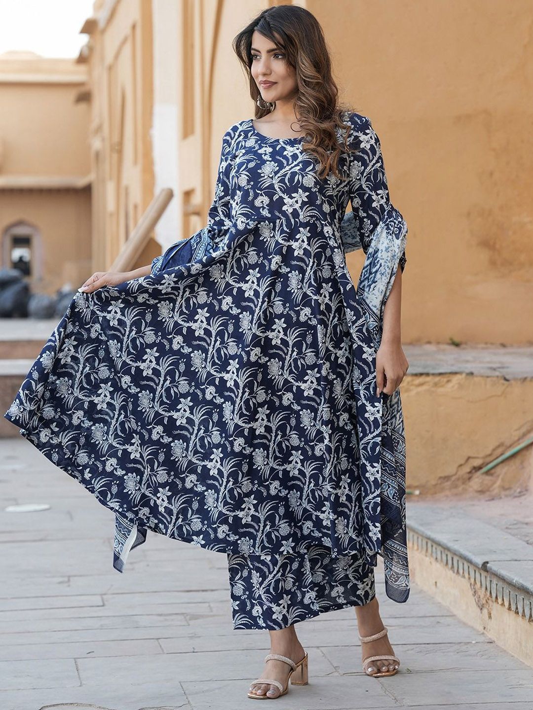 Dhiyona KL Floral Printed Round Neck Anarkali Pure Cotton Kurta With Trousers & Dupatta