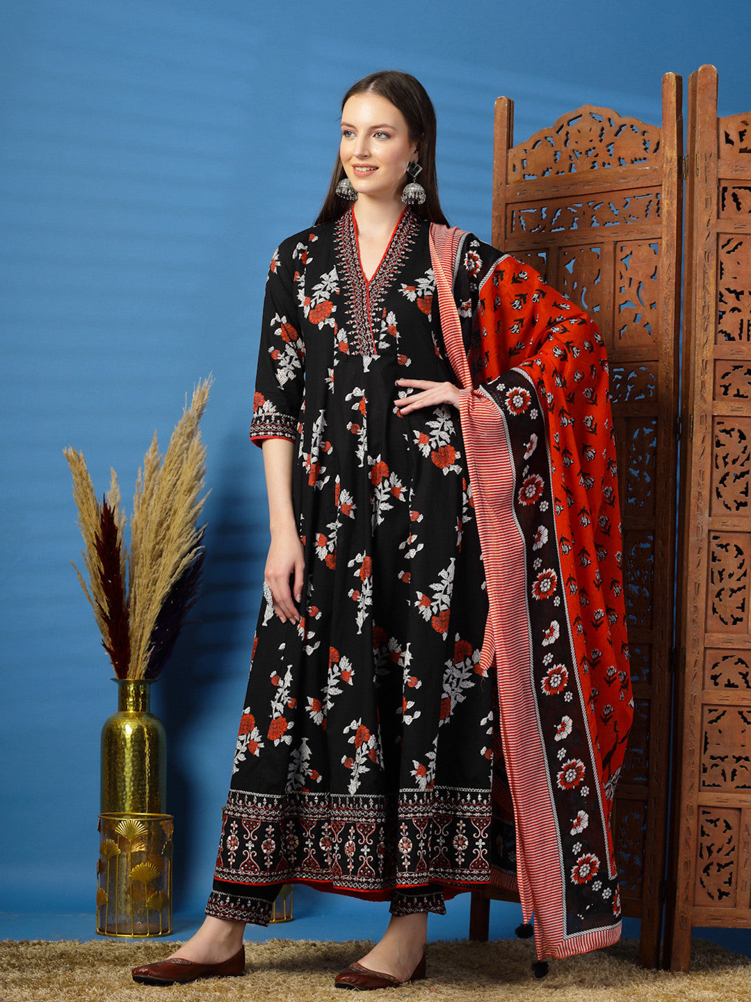 Floral Printed Thread Work Pure Cotton Anarkali Kurta with Trousers & Dupatta