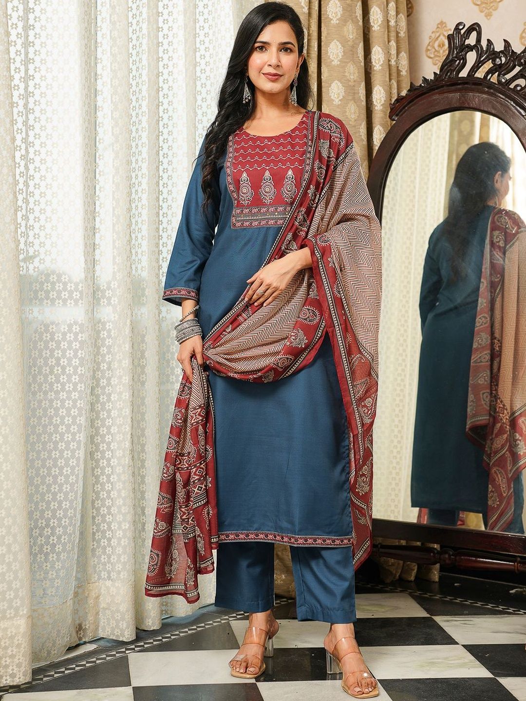 Dhiyona KL Ethnic Motifs Yoke Design Straight Kurta With Trousers & Dupatta