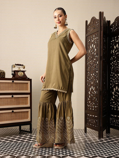 Dhiyona HOP Ethnic Motifs Embroidered Thread Work Jashn Kurta with Sharara & Dupatta