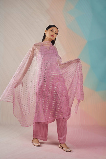 Naira Kurta Set