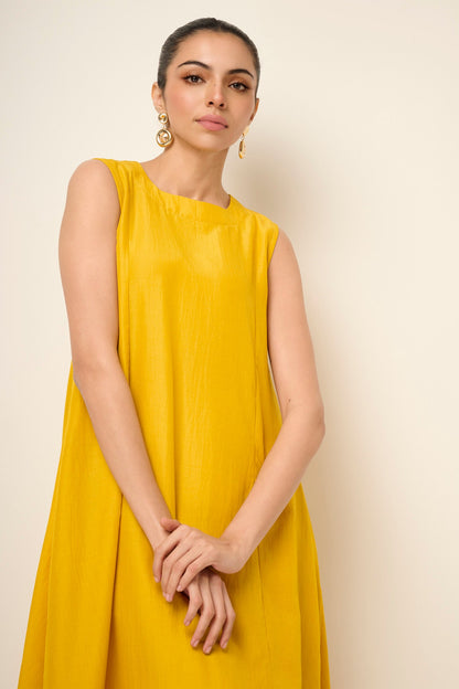 Rajvi Kurta Set
