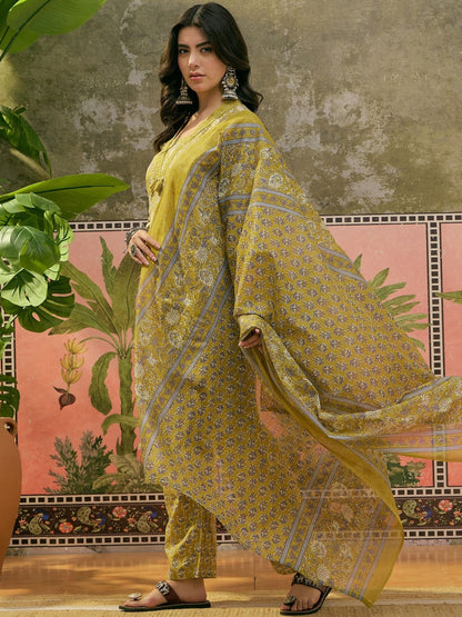 Printed Straight Kurta With Trousers & Dupatta Set