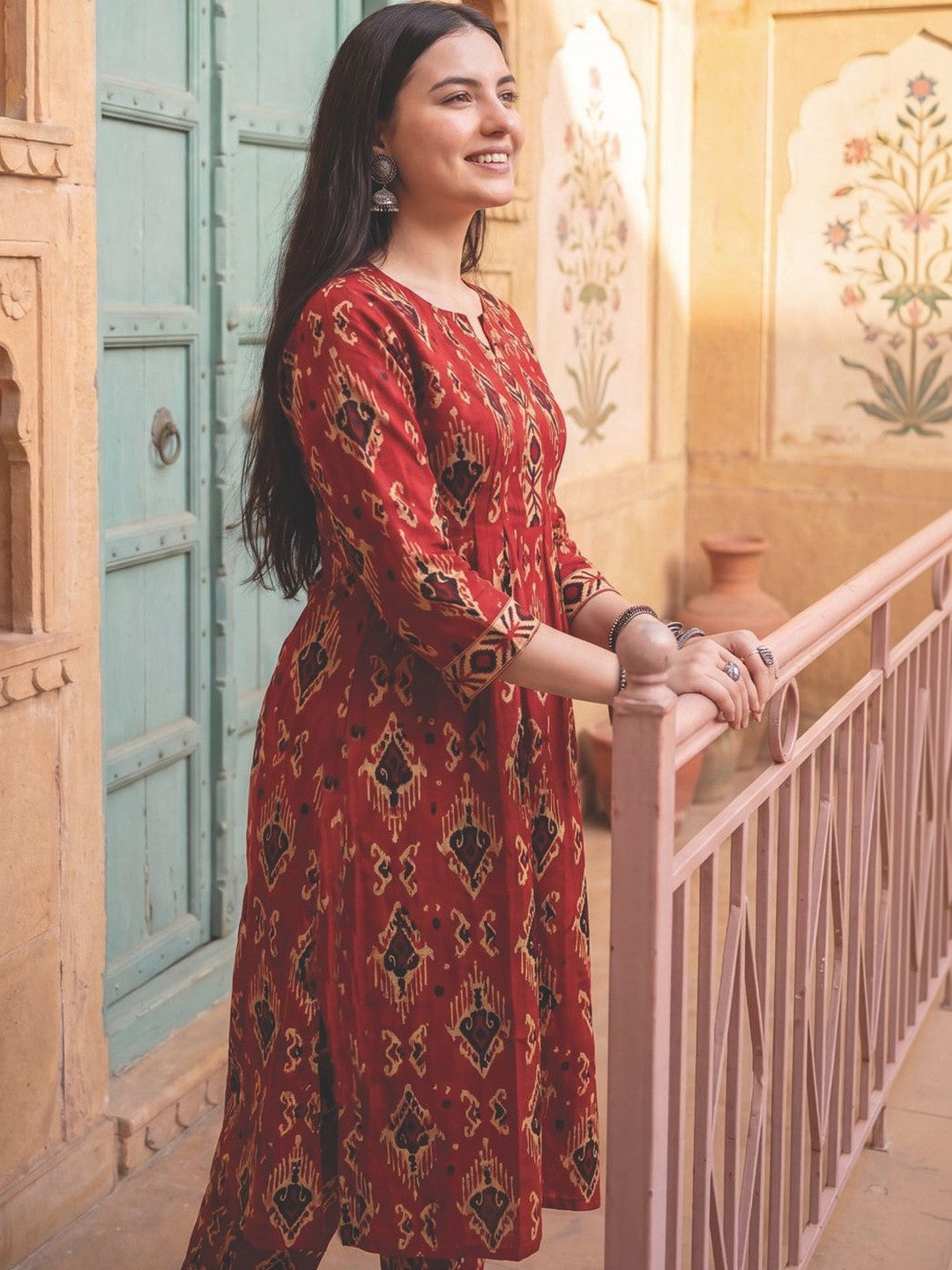 Women Printed Regular Pure Cotton Kurta with Trousers