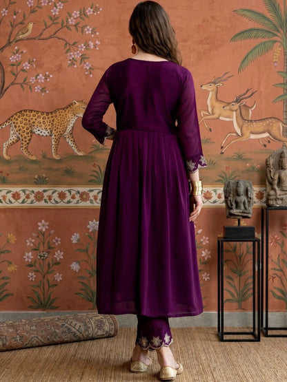 Women Ethnic Motifs Embroidered Empire Thread Work Kurta with Trousers & With Dupatta